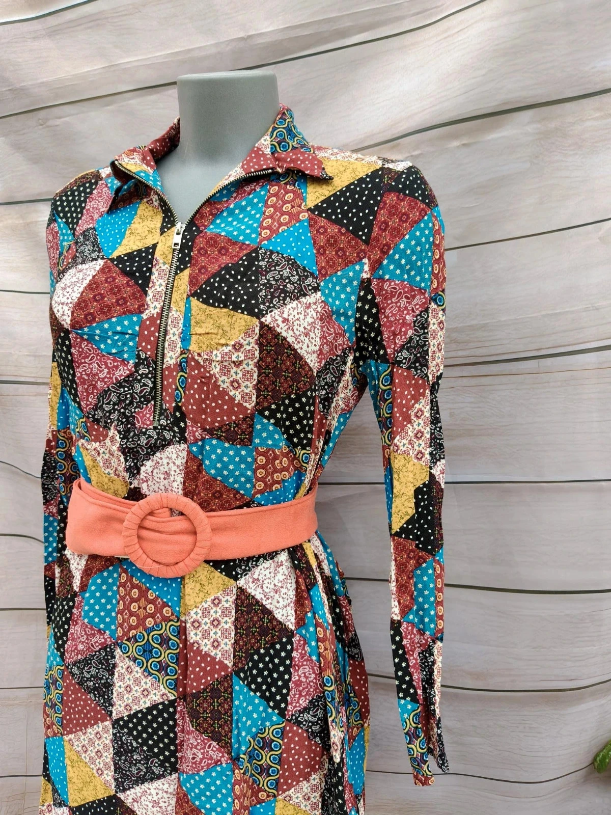 Vintage jurk met opgedrukte patches 💜 – photo 3